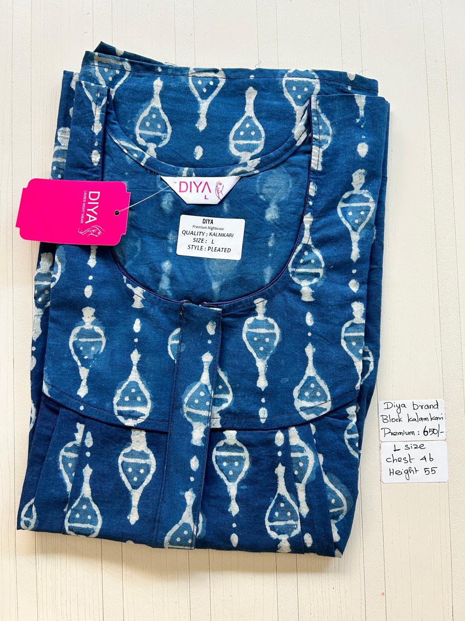 AKS056 Height Block Kalamkari peacock Pleats zip DD
