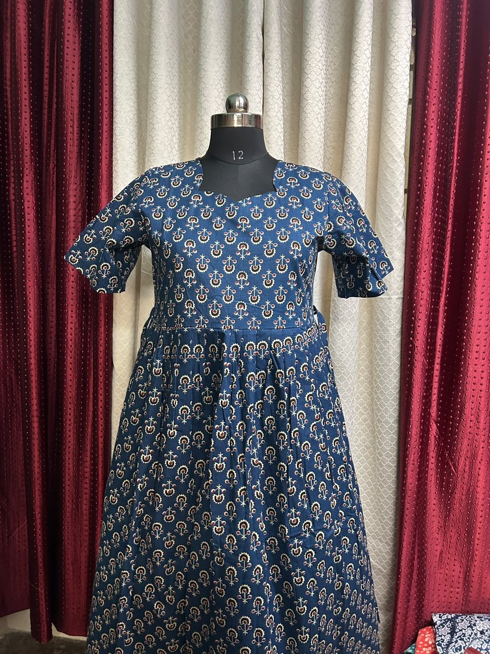 MFS135 Peacock Height maxi frock YY1 YY2
