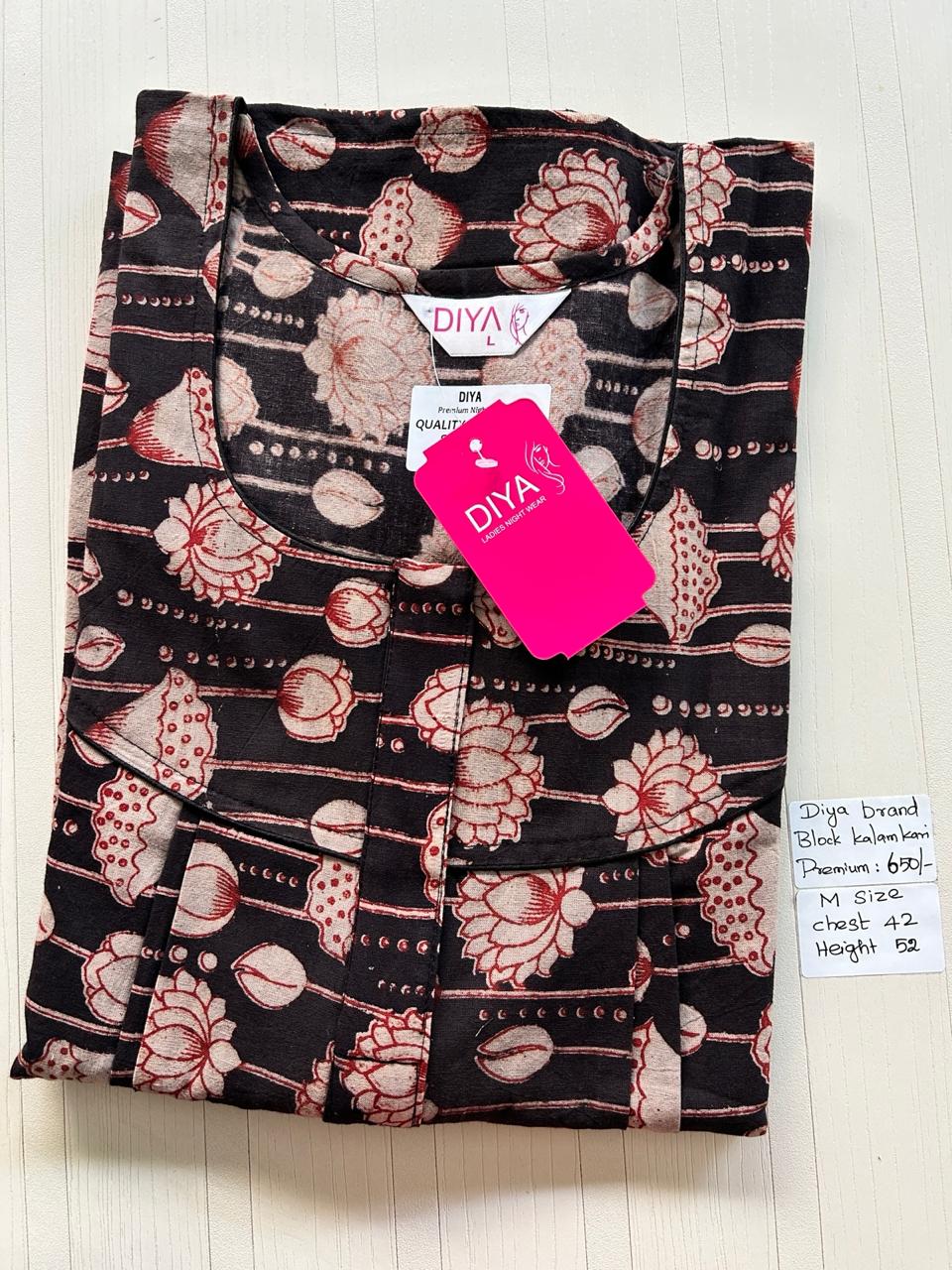MKS003 Block Kalamkari peacock Pleats zip DD