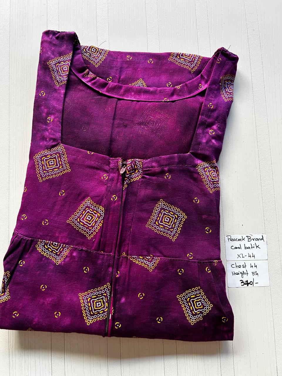 AAS1230 Peacock Pleats Zip Batik