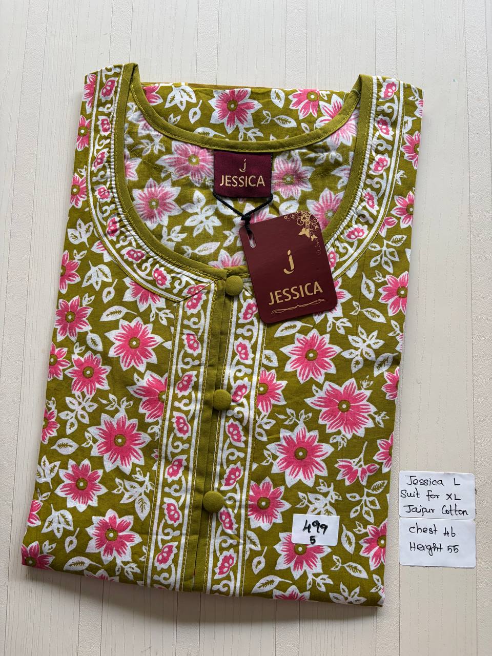BJS4041 Jessica L VV AL 550