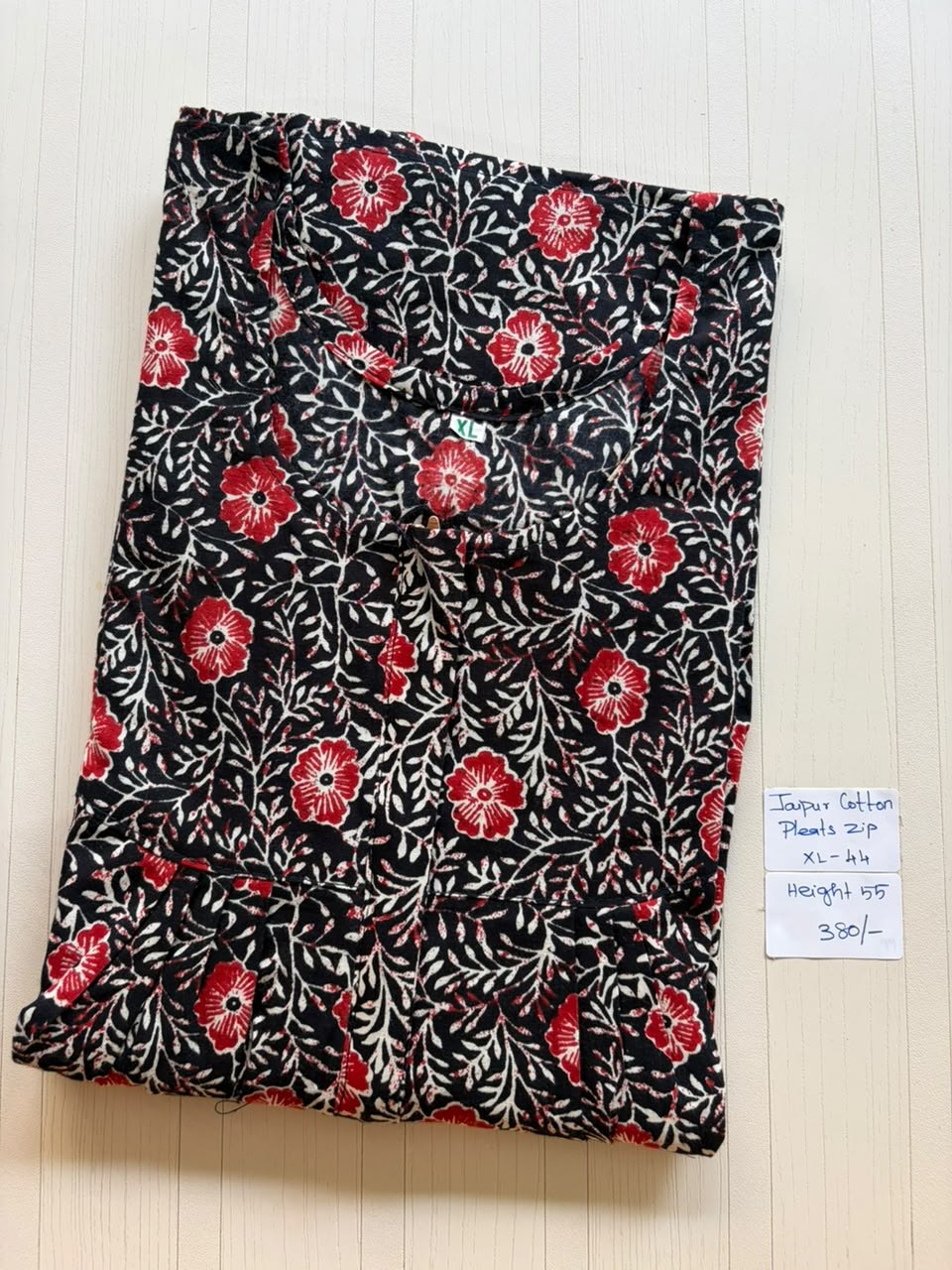 BFS064 Budget Friendly Pleats zip