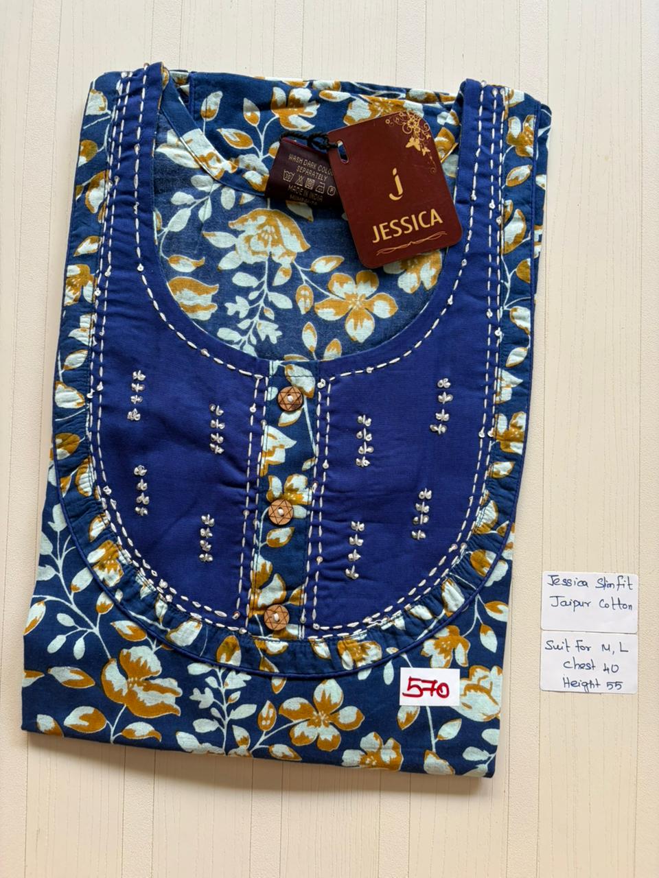 AJS024 Jessica slim fit VV 550