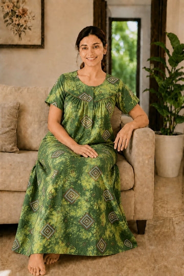 AASBP 108 Peacock Pleats Zip Nighty BP CPS