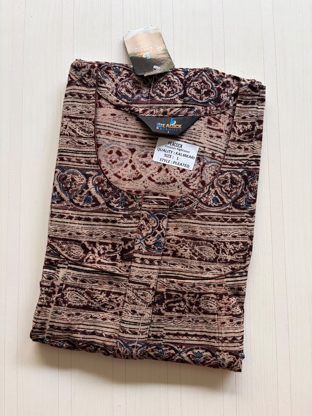 MKS064 Block Kalamkari peacock Pleats zip BP HEIGHT 56'