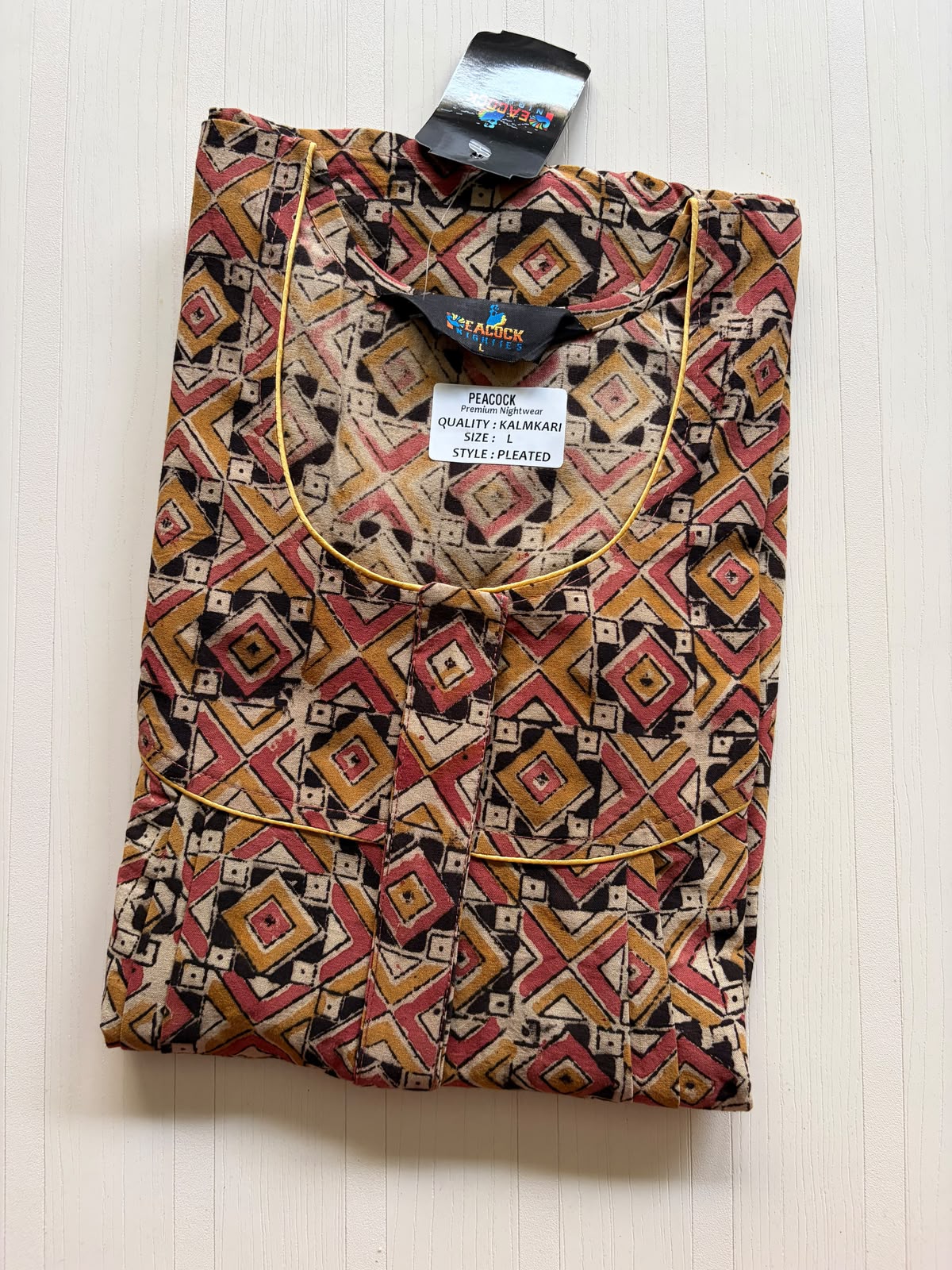 MKS057 Block Kalamkari peacock Pleats zip BP HEIGHT 56'