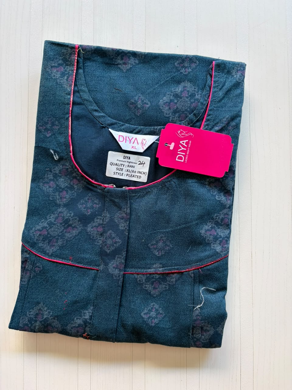AAS5233 Peacock pleats Zip premium quality BP HP DD CPS Height 60